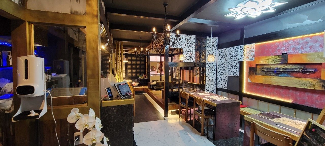 The intimate dining room at Giludo Chevalier